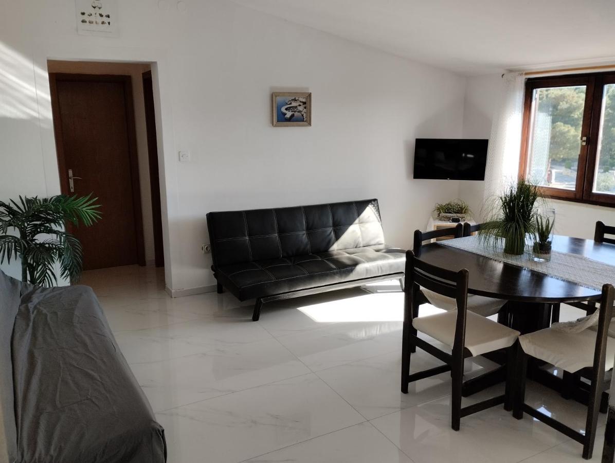 Braco Apartments By The Sea With A Sea View Žaborić Exterior foto