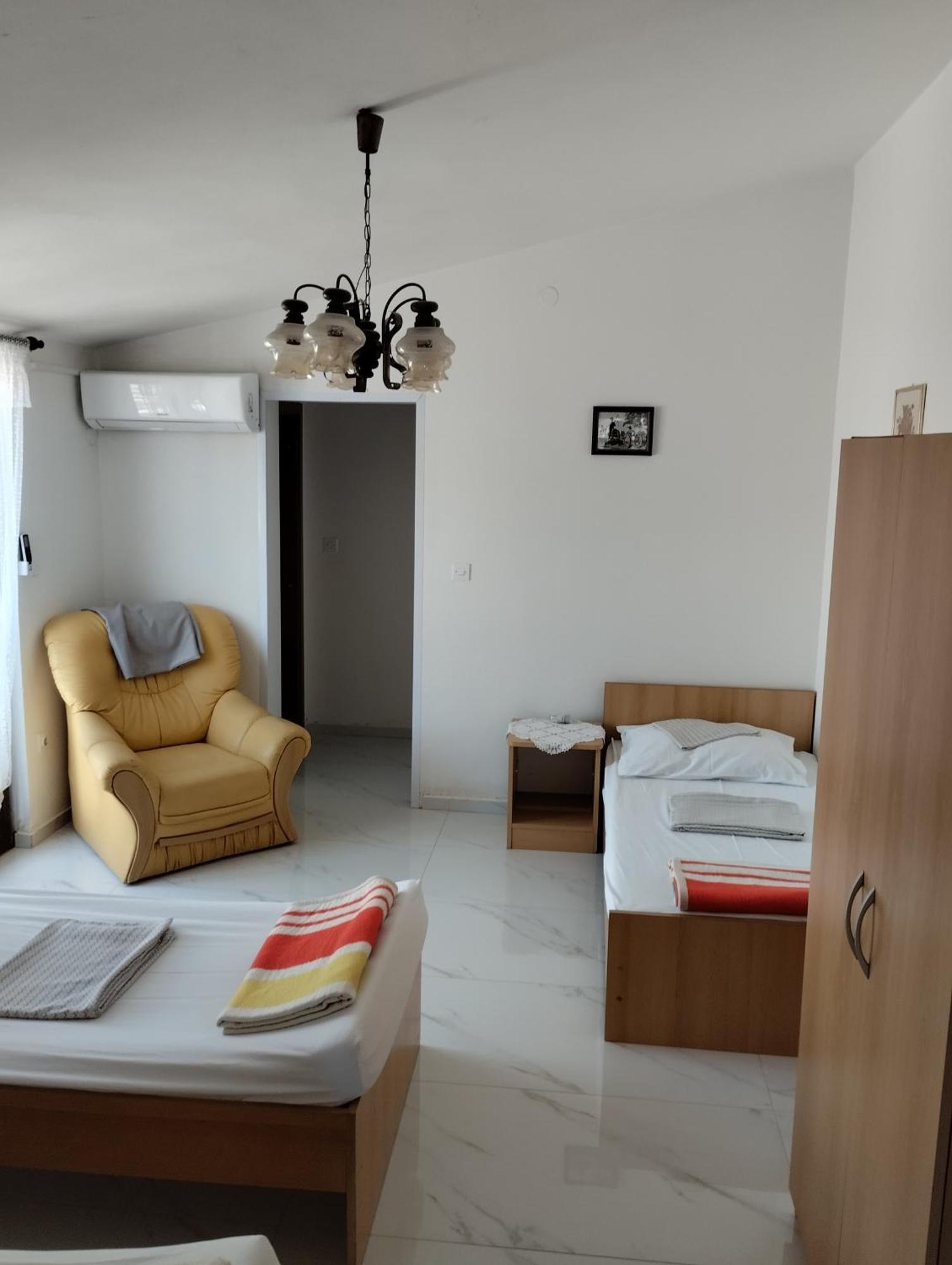 Braco Apartments By The Sea With A Sea View Žaborić Exterior foto